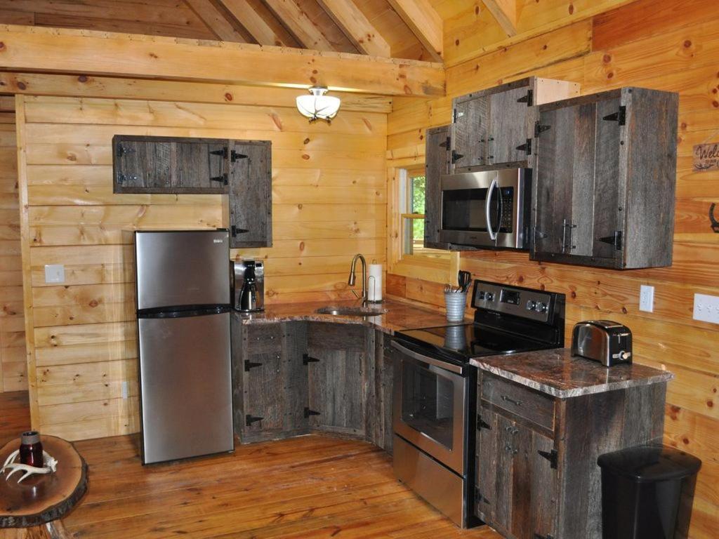 Pine Creek Cabins & Camping Resort South Bloomingville Exteriér fotografie