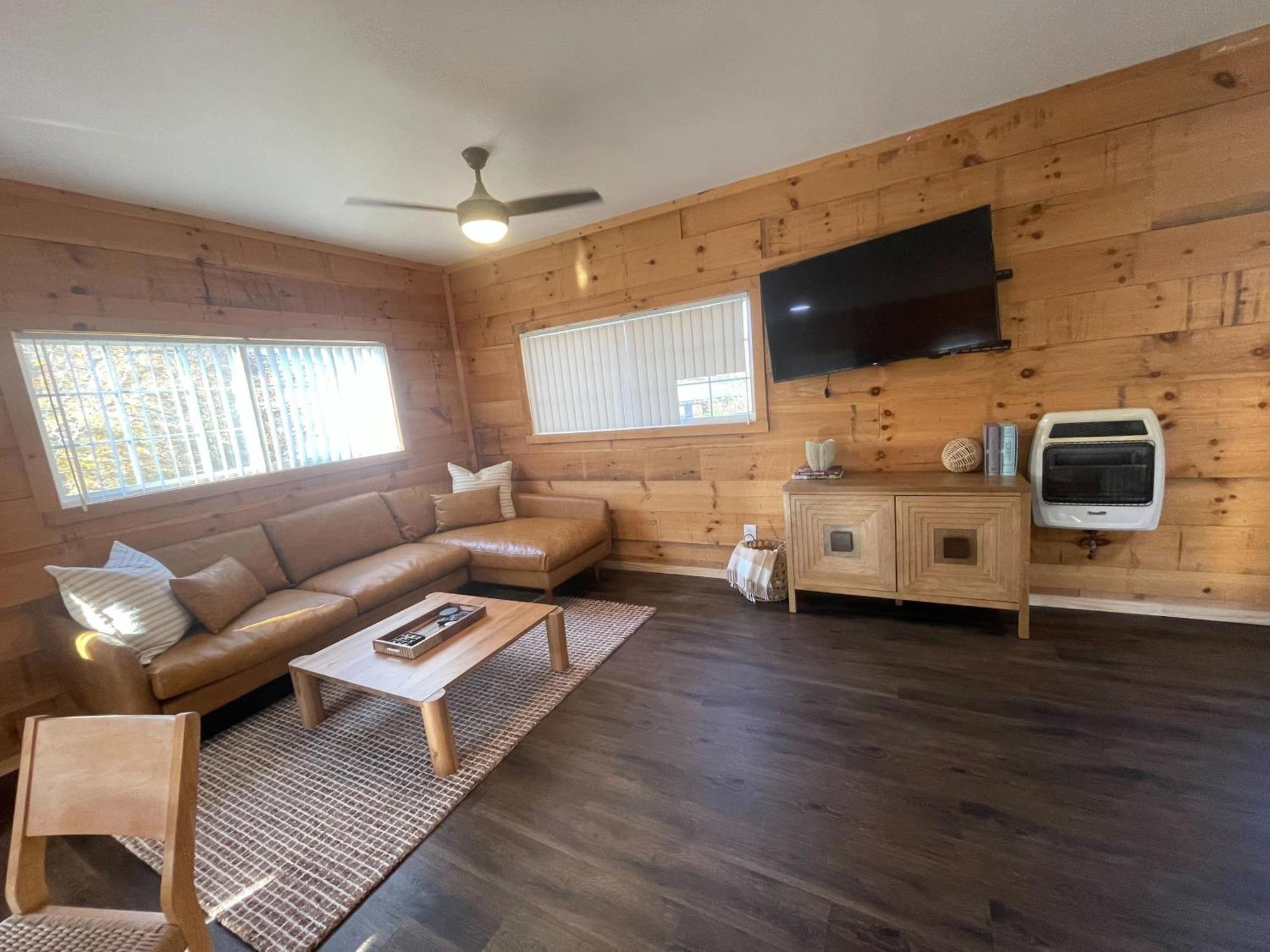 Pine Creek Cabins & Camping Resort South Bloomingville Exteriér fotografie